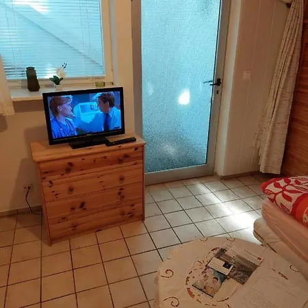 Haus-halliger-appartment-peter-souterrain Westerland