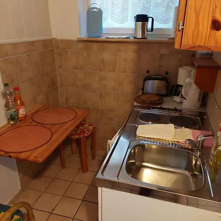 Haus-halliger-appartment-peter-souterrain Apartment Westerland